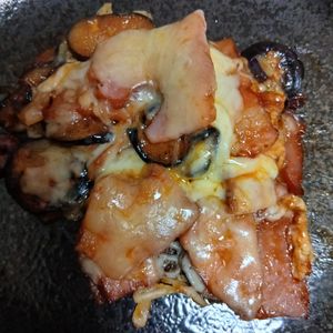 rの作ってみた!投稿(ワンパン10分♪【ベーコンとナスのチーズ焼き】)