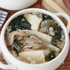 包丁まな板不要！【揚げ玉たっぷり♪舞茸とお豆腐の和風スープ】