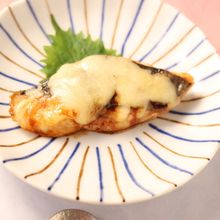 子供よろこぶ♪　さわらの照り焼きチーズステーキ