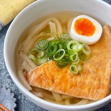 これ覚えたら一生うどん困らない!王道甘辛きつねうどんのあげ