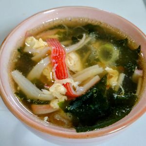 ゆみの作ってみた!投稿(5分で完成♪【かに玉わかめスープ】)