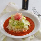 トマトジュース使用。浴びるほど飲めるガスパチョで作るそうめん