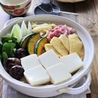お揚げとお豆腐たっぷりほうとう鍋