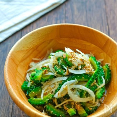 ゴーヤと玉ねぎとツナの塩昆布ぽん酢マリネ