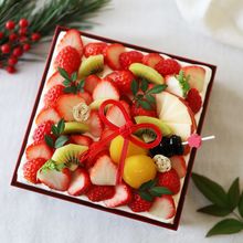 お重のスコップケーキ