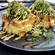 切ってはさんで焼くだけなチーズとろ～りネギたっぷり厚揚げ