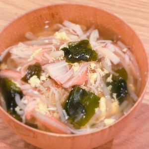 ミルクの作ってみた!投稿(【もやしのかにたまわかめスープ】5分で即完成！煮るだけ♡)
