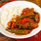 やる気1%で夏野菜無水レンチンカレー