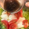 5分で簡単♪山芋とレタスとトマトの醤油レモンマリネの工程3