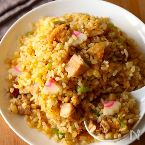 10分で完成！【町中華の絶品炒飯】パラパラしっとり♩