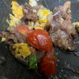 343700の作ってみた!投稿(牛たまトマトのとろ旨オイスター炒め｜ごはん泥棒な中華おかず)