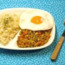 豆腐を使ってヘルシーに♪ドライカレー