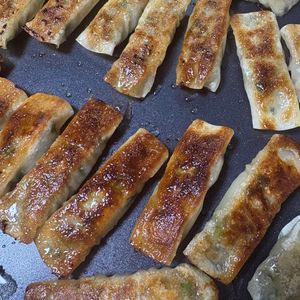 ひまわりの作ってみた!投稿(パクパク食べちゃう♡『包まないひとくち棒餃子』冷凍保存OK！)