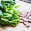 【冷凍作り置き】小松菜と魚肉ソーセージの洋風炒めの下準備