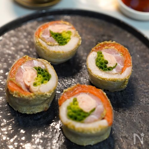 スーパーの刺身盛りがオシャレおつまみに♪『刺身の三色巻き』