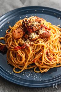 【簡単に本場の味！】イタリア・ナポリの伝統的トマトパスタ