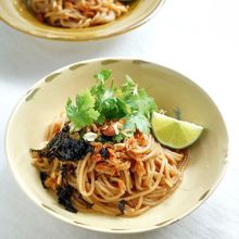 暑い日にスルっ食べたい「エスニックあえ麺」