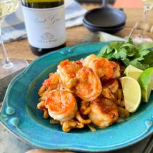 ワインと味わうアジア料理【海老のカシューナッツ炒め】