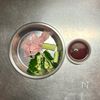 【きゅうりとハムの冷やしうどん】包丁&コンロ要らず♪の工程1