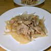 joe sanの作ってみた!投稿(新玉ねぎが美味しい!豚こまと新玉ねぎのチーズ炒め)