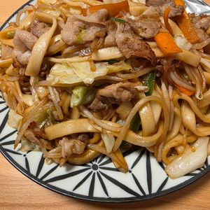 なおの作ってみた!投稿(だし醤油焼ききしめん)