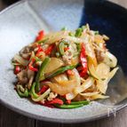 野菜たっぷり【新玉ねぎと豚肉の味噌炒め】ご飯がすすむ♪