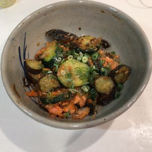 ゆみ棒ちゃんの作ってみた!投稿(【鮭と夏野菜のサクじゅわ照り焼き】ごはんがすすむ絶品レシピ)