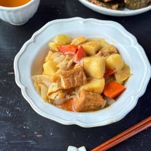 【肉なしでこのボリューム☆厚揚げ入りの肉なしじゃが】