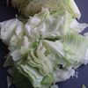 濃厚本鶏だしで！【豚バラキャベツのもつ鍋風煮込み】の工程1
