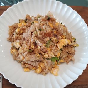 ゆの作ってみた!投稿(【ねぎ塩豚カルビ炒飯】食材３つ☆男子が喜ぶ！)