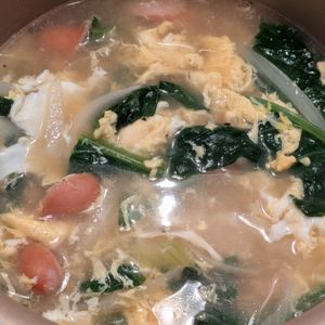 ともの作ってみた!投稿(【ウインナーとほうれん草の洋風たまごスープ】簡単おいしい♪)