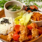 【まな板・包丁・油不要！】豚こま肉で蒸して作る酢豚
