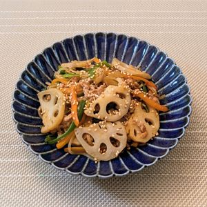 𝔂𝓾𝓶𝓲🍓の作ってみた!投稿(【ピリ辛しらたきチャプチェ】ご飯に合うヘルシー中華おかず♡)