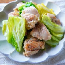 【春キャベツと鶏肉の中華炒め】シンプルな味でも美味しい😋