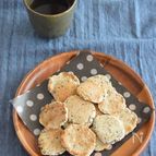 やめられない！フライパンで作る♪黒ゴマせんべい