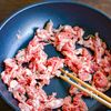 新じゃがと豚こまの旨照り炒めの工程3