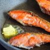 冷凍鮭♪凍ったままムニエルwithジェノベソースの工程3