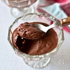 材料4つ！豆腐なのに濃厚！スプーンで食べる生チョコ