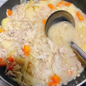 1177764の作ってみた!投稿(【豚こまと切干大根のおかず味噌汁】栄養もうま味も満タン)