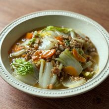 【白菜と人参のそぼろあんかけ】寒い日に！食材３つで大満足！