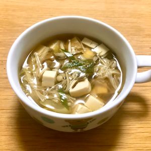 Nao★彡の作ってみた!投稿(味付け簡単！《えのきと豆腐の塩昆布スープ》)