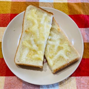Kの作ってみた!投稿(朝から幸せ♡ハニーチーズトースト)