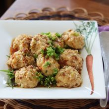 【レンジ調理】蒸し肉団子の梅だれ和え