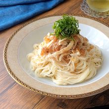 鶏むね肉のさっぱり梅だれ素麺。