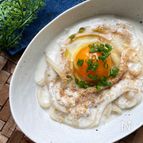 レンジで完結《とろとろ♡豆腐スープの釜玉うどん風》