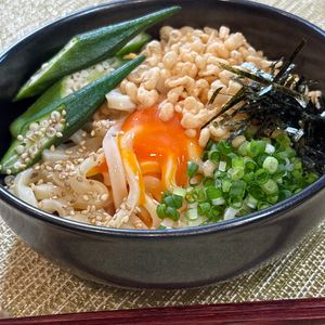 楽ラク手抜キッチン🐶🐾の作ってみた!投稿(レンジで5分！ごま油醤油の冷やし釜玉うどん)
