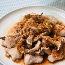 舞茸と鶏むね肉で！油淋鶏