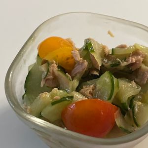 てきなーすの作ってみた!投稿(トマトときゅうりのツナレモンサラダ【さっぱり夏副菜♪】)