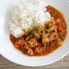 【時短おうちハヤシライス】家にある調味料で野菜たっぷり♪