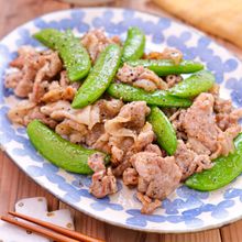 【豚こまとスナップエンドウのガーリック塩炒め】春おかず♪